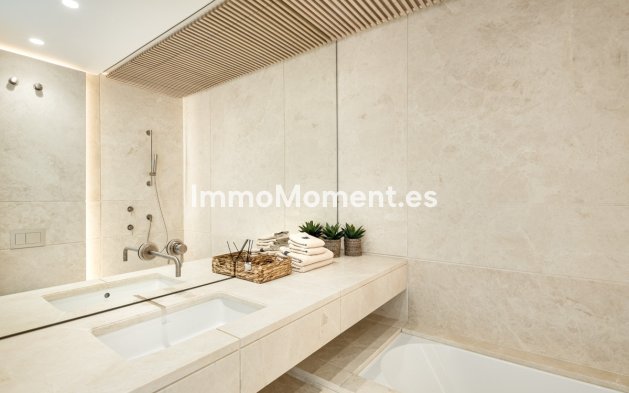 Resale - Detached villa - Benahavís - La Quinta