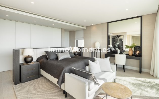 Resale - Detached villa - Benahavís - La Quinta