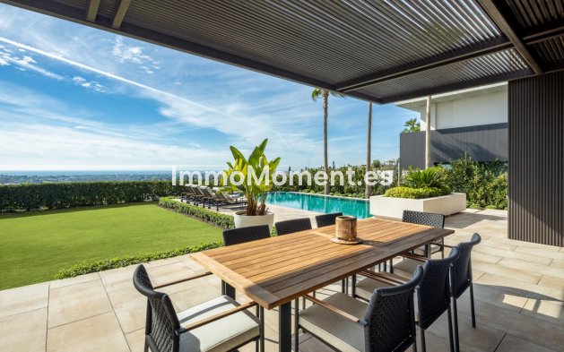 Resale - Detached villa - Benahavís - La Quinta