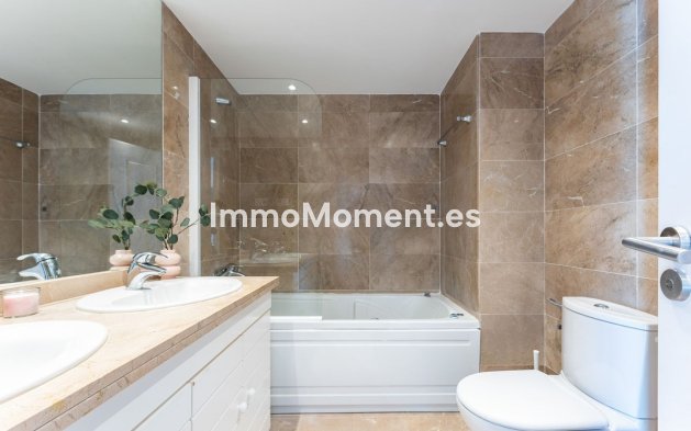 Resale - Apartment - Benalmadena - Torrequebrada