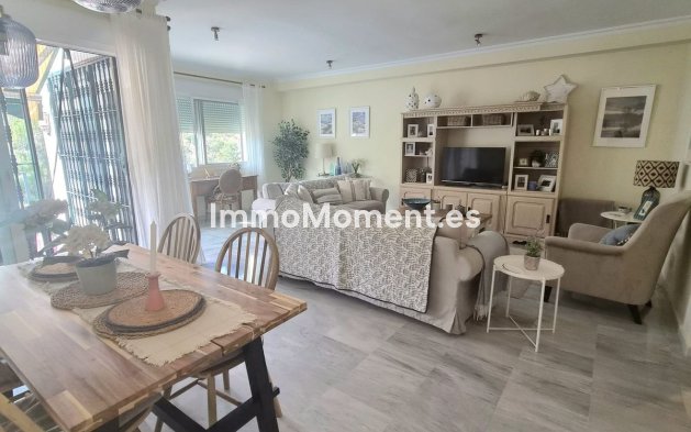 Bestaande woning - Rijtjeshuis - Binnenland  - Alhaurín Golf
