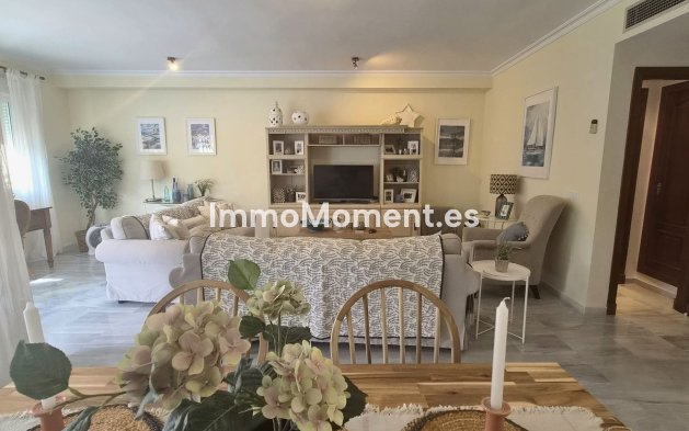 Bestaande woning - Rijtjeshuis - Binnenland  - Alhaurín Golf