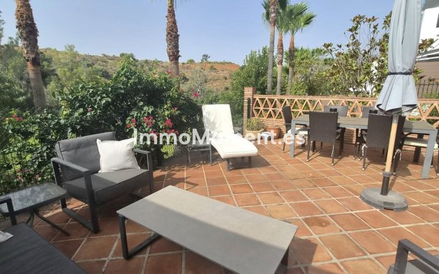 Bestaande woning - Rijtjeshuis - Binnenland  - Alhaurín Golf