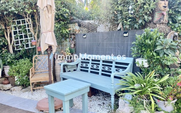 Bestaande woning - Vrijstaande villa - Estepona  - Benamara