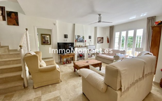 Bestaande woning - Vrijstaande villa - Estepona  - Benamara