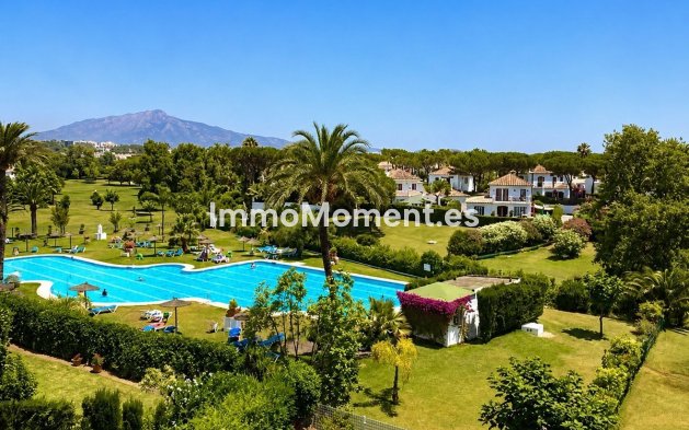 Bestaande woning - Vrijstaande villa - Estepona  - Benamara