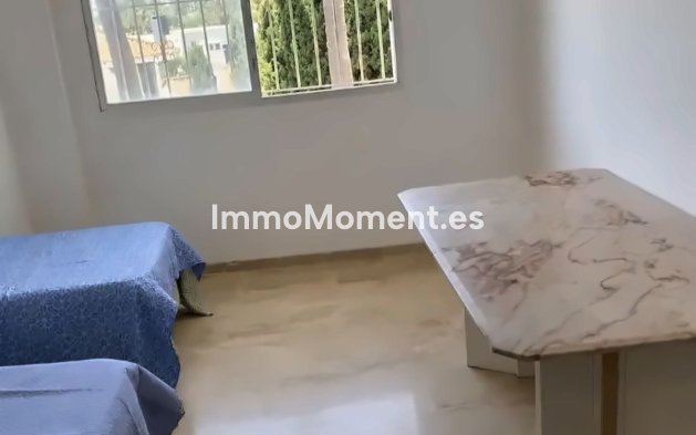 Revente - Appartement - Marbella - Nueva Andalucía