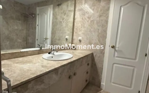 Wiederverkauf - Wohnung - Marbella - Nueva Andalucía