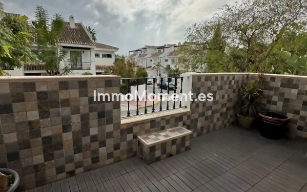 Wiederverkauf - Wohnung - Marbella - Nueva Andalucía