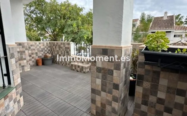 Wiederverkauf - Wohnung - Marbella - Nueva Andalucía
