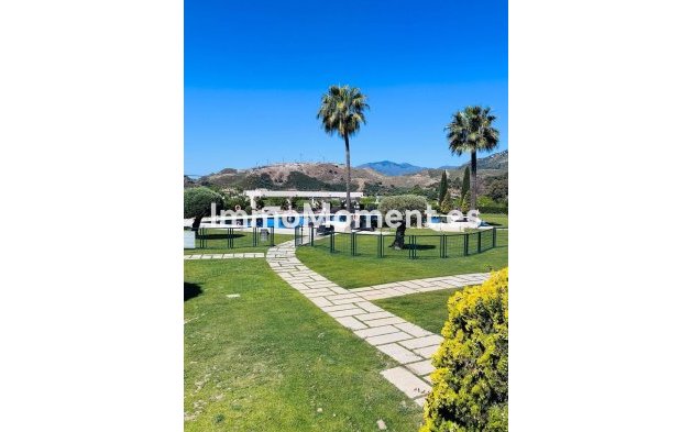 Reventa - Apartamento - Benahavís - Benahavís Centro