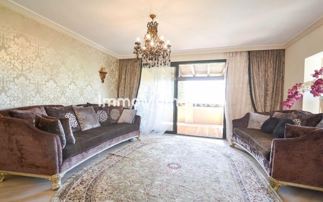 Revente - Appartement - Estepona  - Estepona Centro