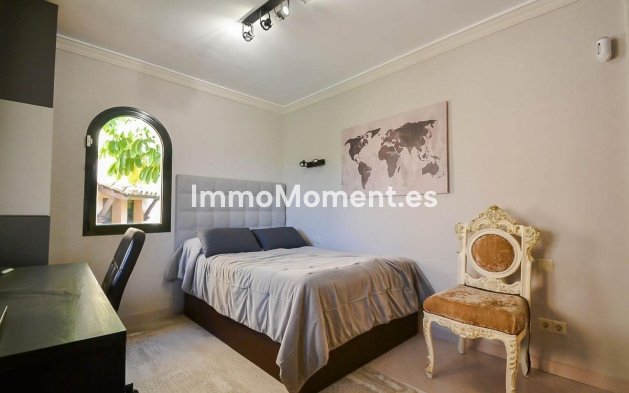 Revente - Appartement - Estepona  - Estepona Centro
