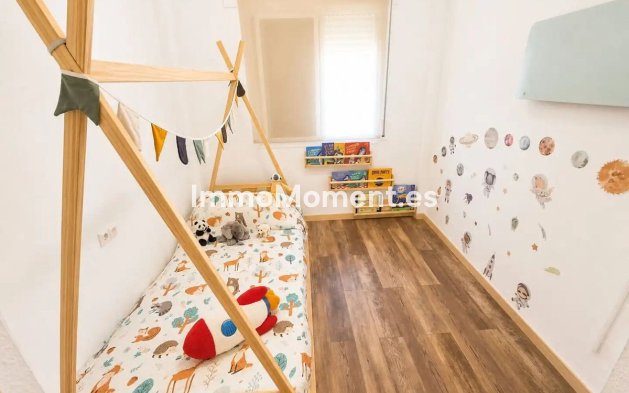 Resale - Townhouse - Estepona - Estepona Centro