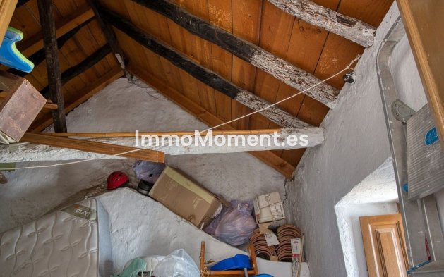 Wiederverkauf - Freistehende Villa - Estepona  - Estepona Centro