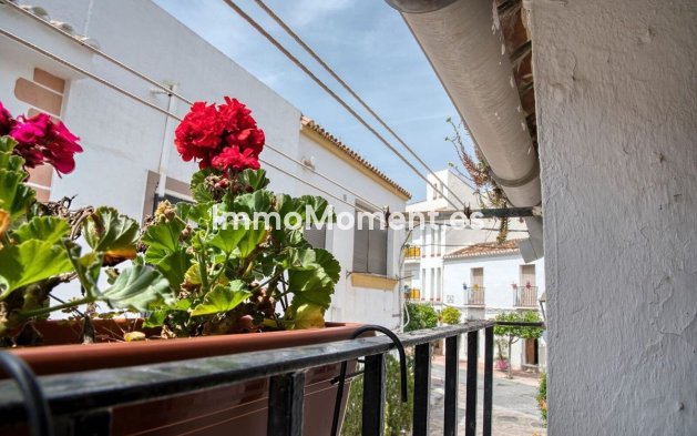 Wiederverkauf - Freistehende Villa - Estepona  - Estepona Centro