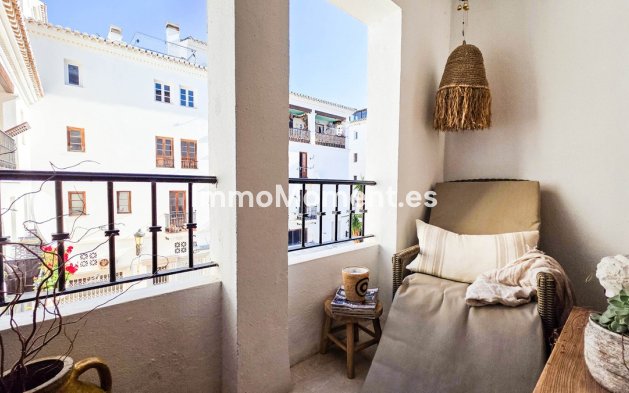 Resale - Apartment - Manilva - La Duquesa