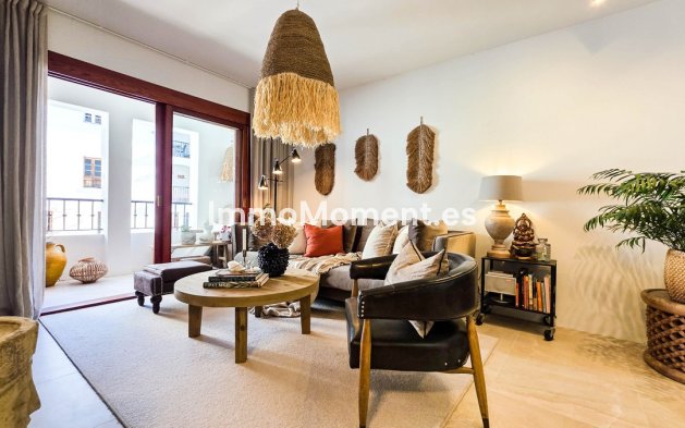 Resale - Apartment - Manilva - La Duquesa