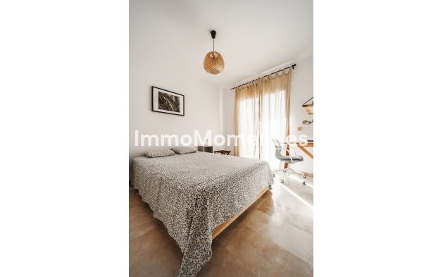 Revente - Appartement - Manilva