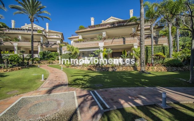 Resale - Apartment - Marbella - Los Monteros