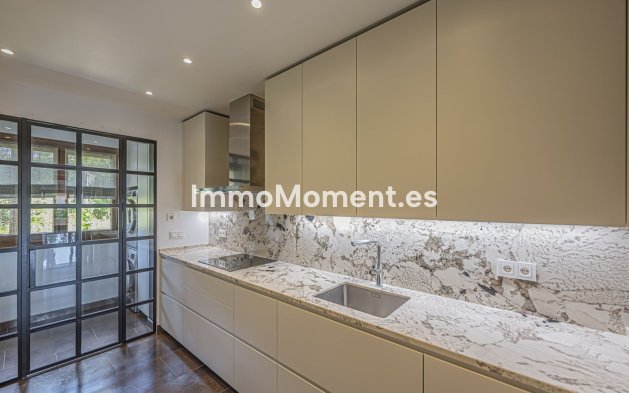Resale - Apartment - Marbella - Los Monteros