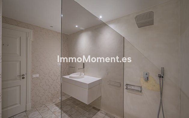 Resale - Apartment - Marbella - Los Monteros