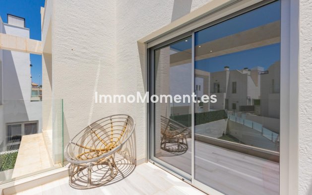 Reventa - Villa independiente - Orihuela - Cabo roig - La Zenia