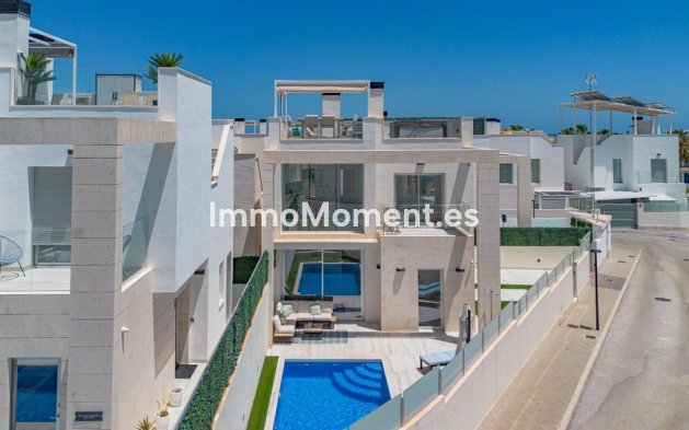 Reventa - Villa independiente - Orihuela - Cabo roig - La Zenia