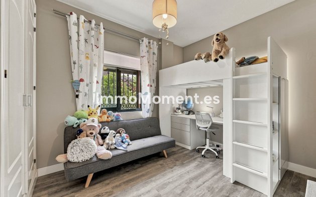 Wiederverkauf - Wohnung - Marbella - Elviria