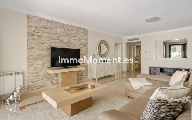 Wiederverkauf - Wohnung - Marbella - Nueva Andalucía