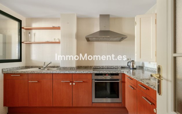 Wiederverkauf - Wohnung - Marbella - Nueva Andalucía