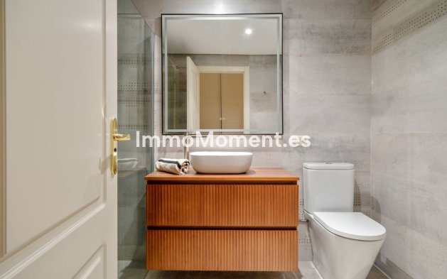 Wiederverkauf - Wohnung - Marbella - Nueva Andalucía