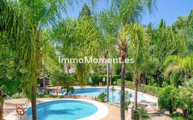 Wiederverkauf - Wohnung - Marbella - Nueva Andalucía