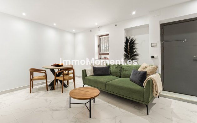 Bestaande woning - Rijtjeshuis - Estepona  - Estepona Centro
