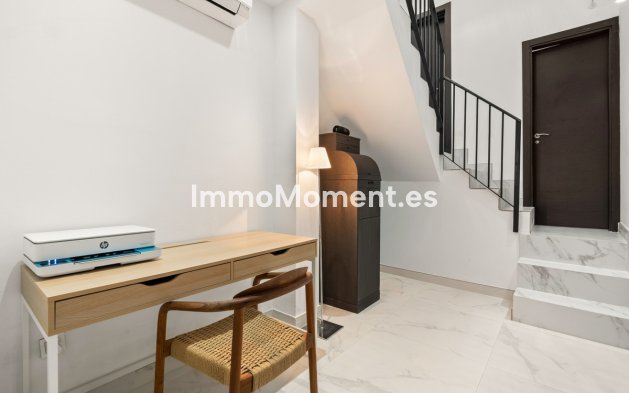 Bestaande woning - Rijtjeshuis - Estepona  - Estepona Centro