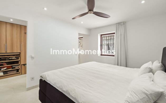 Bestaande woning - Rijtjeshuis - Estepona  - Estepona Centro