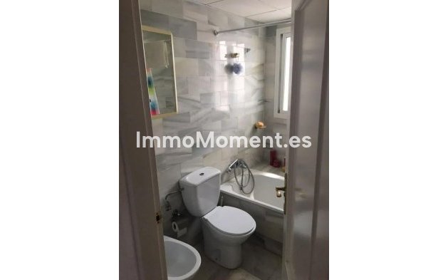 Wiederverkauf - Wohnung - Marbella - Nueva Andalucía