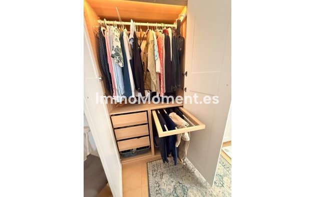Resale - Apartment - Torremolinos