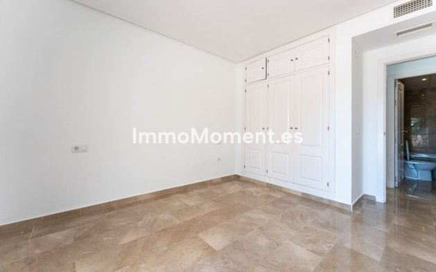 Resale - Apartment - Benalmadena - Torrequebrada