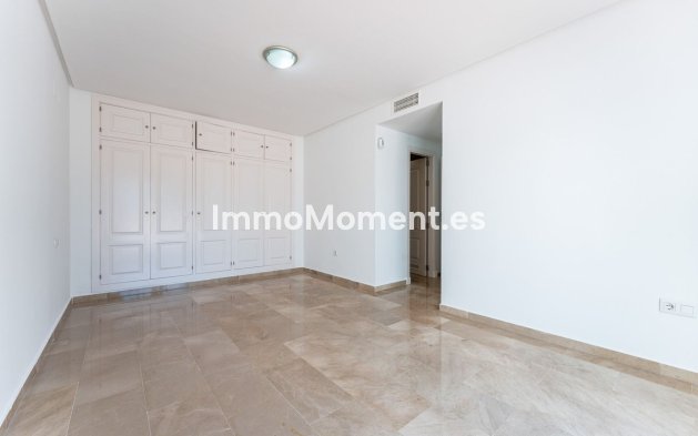 Resale - Apartment - Benalmadena - Torrequebrada