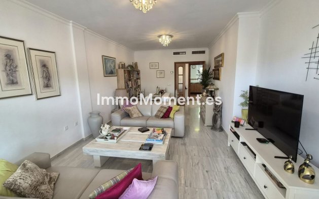 Bestaande woning - Appartement - Binnenland  - Alhaurín Golf