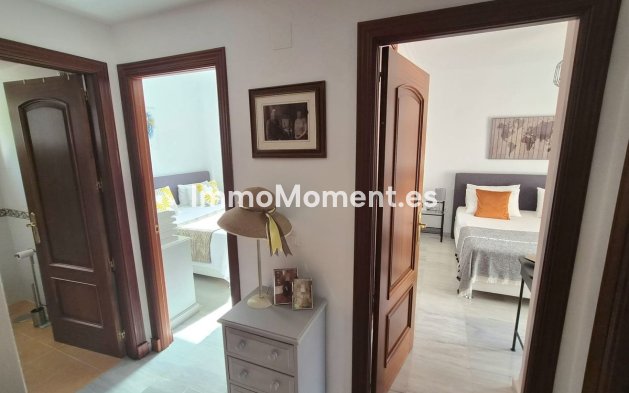 Bestaande woning - Appartement - Binnenland  - Alhaurín Golf