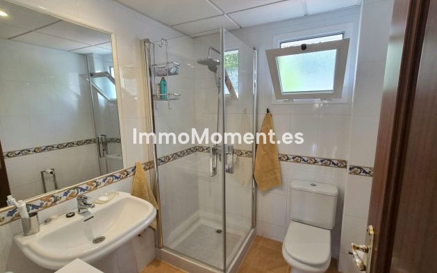 Bestaande woning - Appartement - Binnenland  - Alhaurín Golf