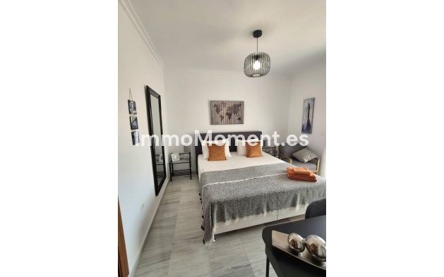 Bestaande woning - Appartement - Binnenland  - Alhaurín Golf