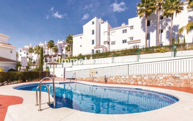 Bestaande woning - Appartement - Binnenland  - Alhaurín Golf