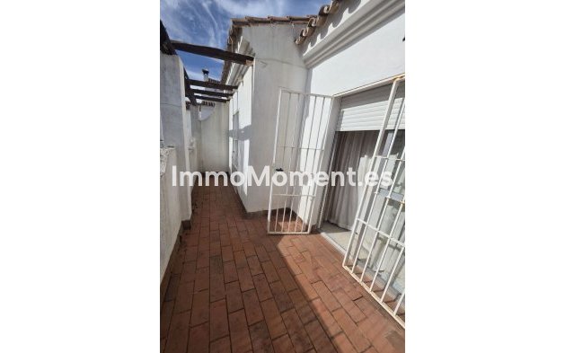Resale - Townhouse - Estepona - Estepona Centro