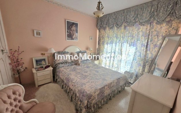 Resale - Townhouse - Estepona - Estepona Centro