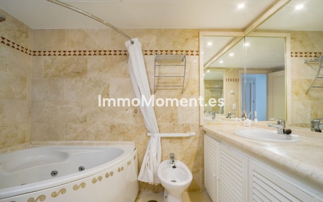 Bestaande woning - Appartement - Marbella - Nueva Andalucía