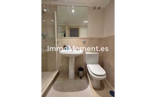 Wiederverkauf - Wohnung - Estepona  - Atalaya
