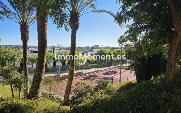 Wiederverkauf - Wohnung - Estepona  - Atalaya